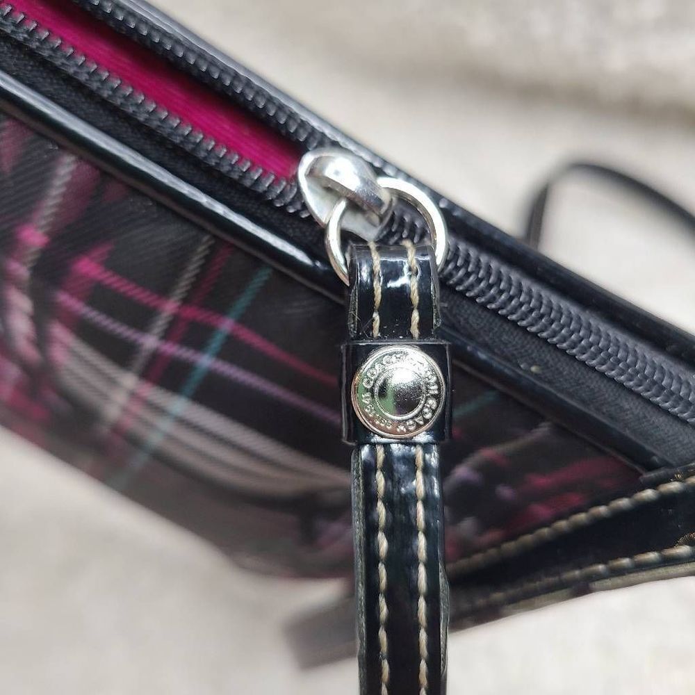 Coach Poppy Balck and Pink Tartan Plaid Small Crossbody‎ - Picture 4 of 6